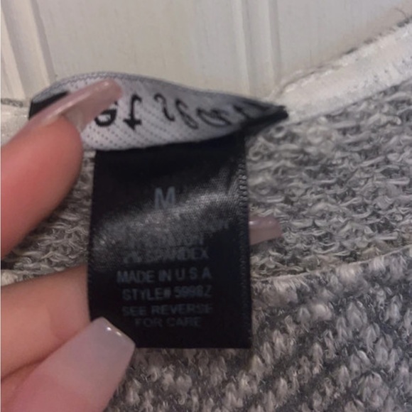 Wet Seal Long Sleeve - Picture 1 of 5